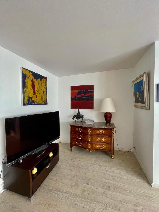 Apartamento Grand T2 Plein Centre Historique Avec Ascenseur San Juan de Luz Exterior foto